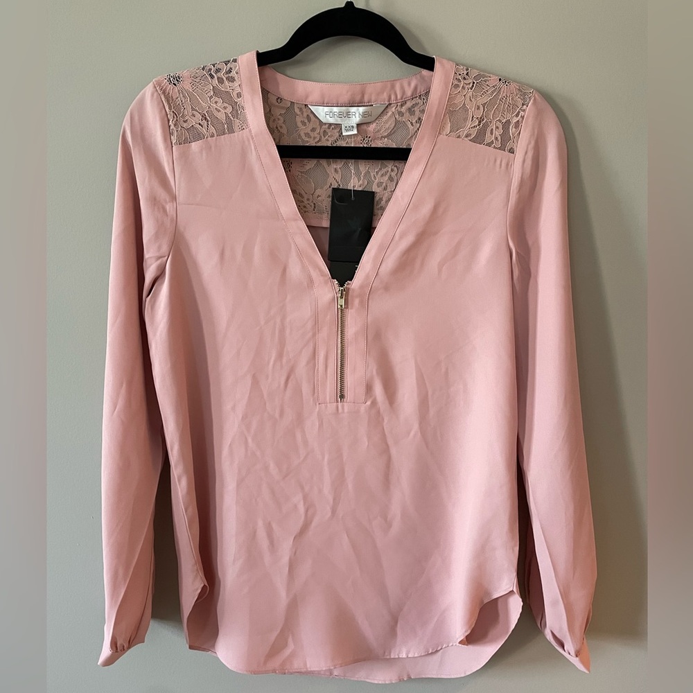 Size XXS FOREVER NEW Pink blouse